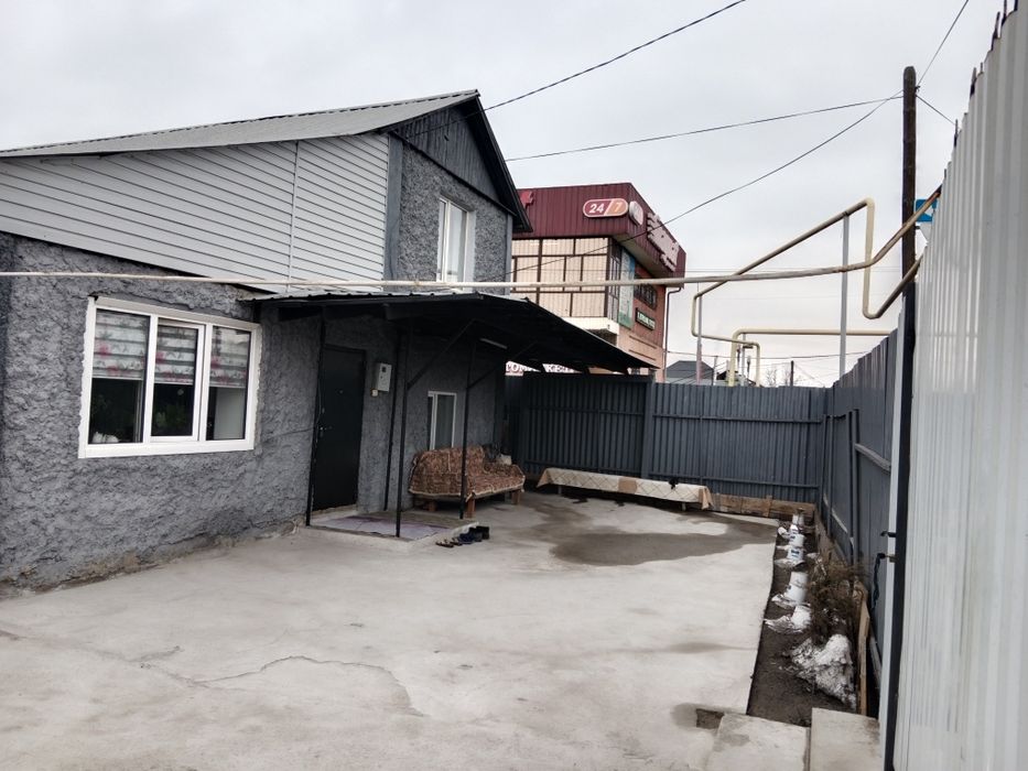 Срочно Продам двухэтажный дом
