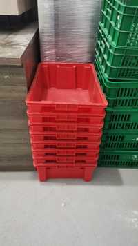 Ящики пластиковые с крышкой