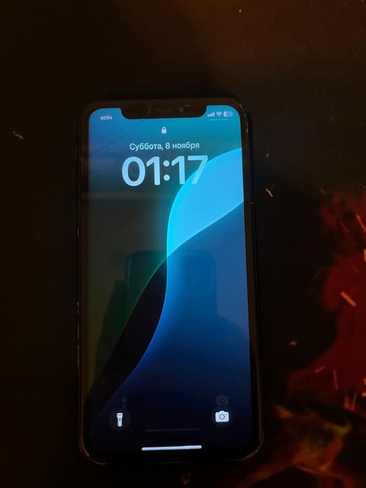 продам IPhone XR 64 GB