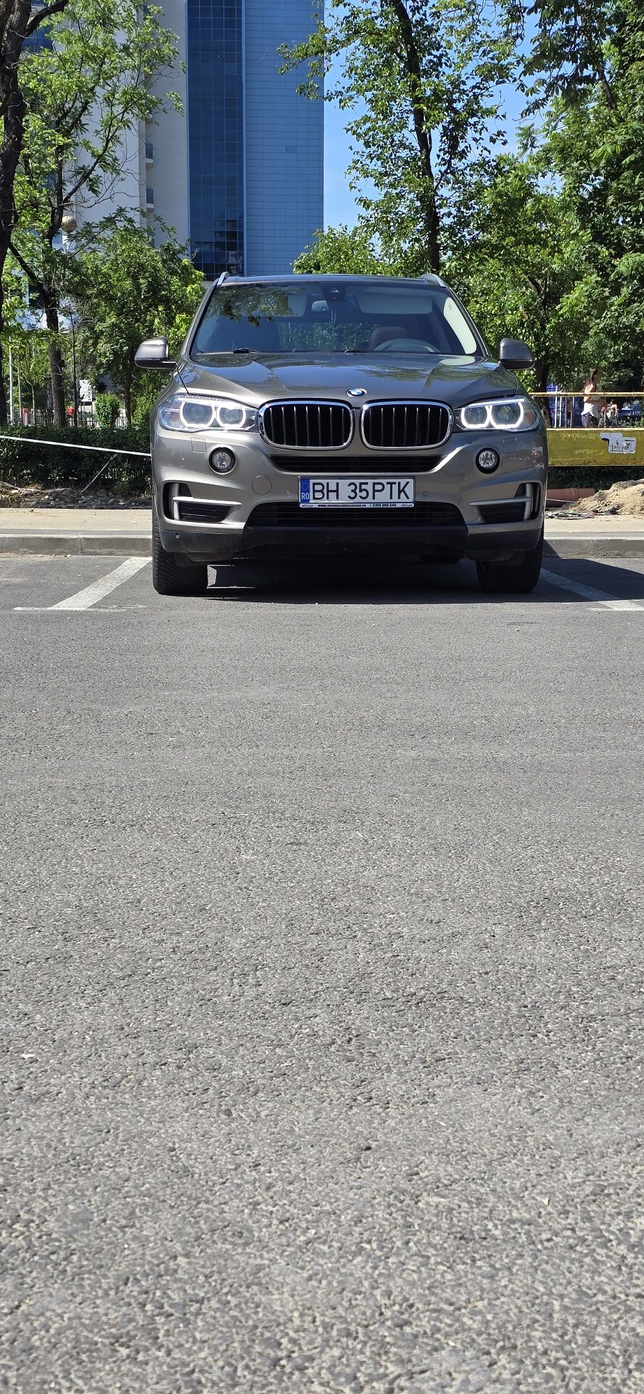Vând X5 F15 XDrive 2.5D 2017