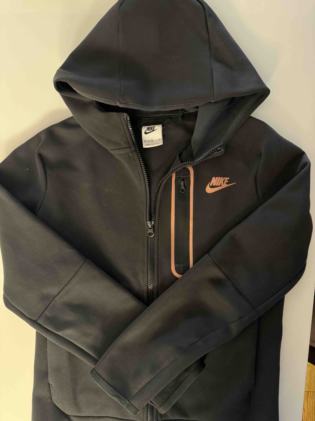 Сако Diesel и H&M, Горнище NIKE Tech fleece, полто Calvin Klein фланел