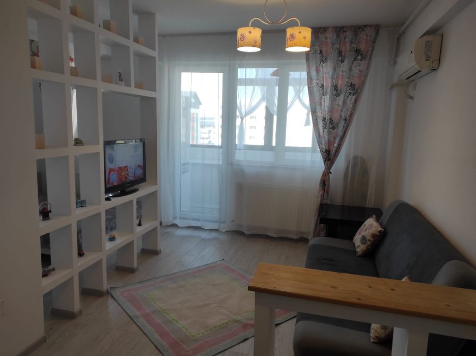 Inchiriez garsoniera Militari Residence