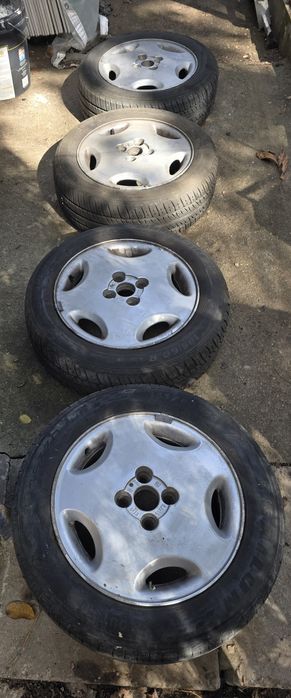 Set 4 jante aliaj 15" cu anvelope 185/60 R15