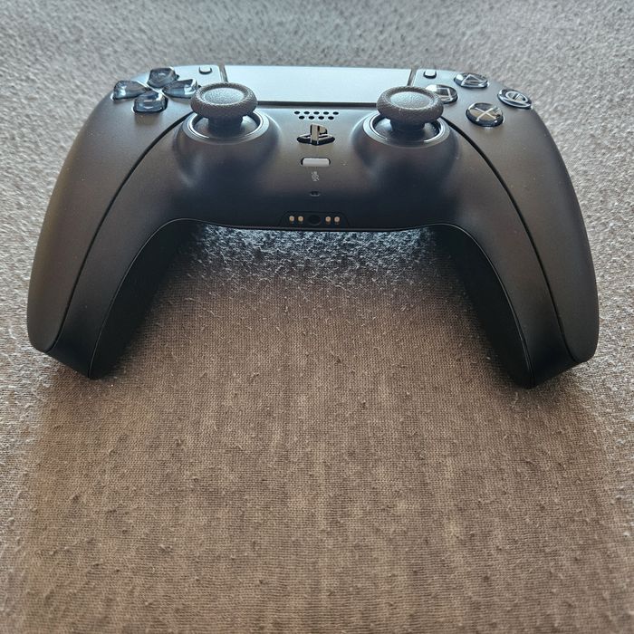 DualSence controller ps5