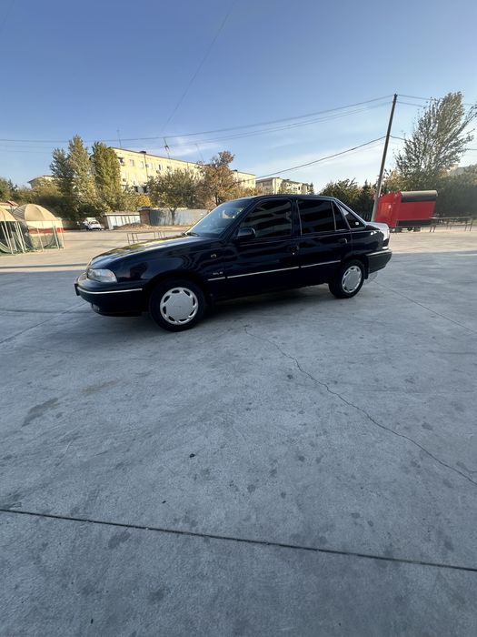 nexia 1 sotiladi. 3200 $