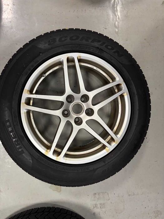 Set original roti iarna Porsche Macan 18 inch