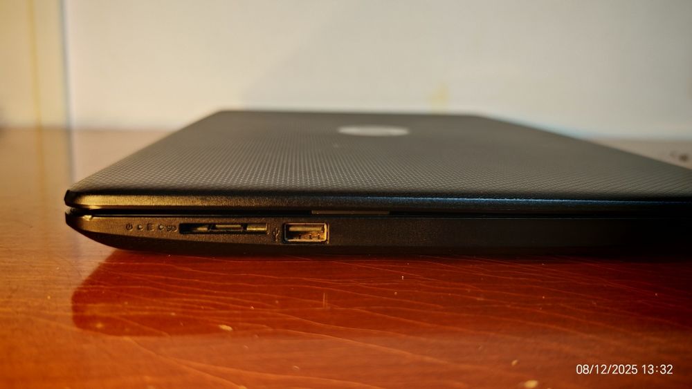 Laptop HP 15 i3 SSD
