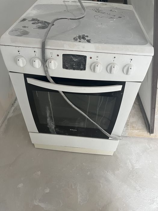 Продам плиту электрическую за 5000