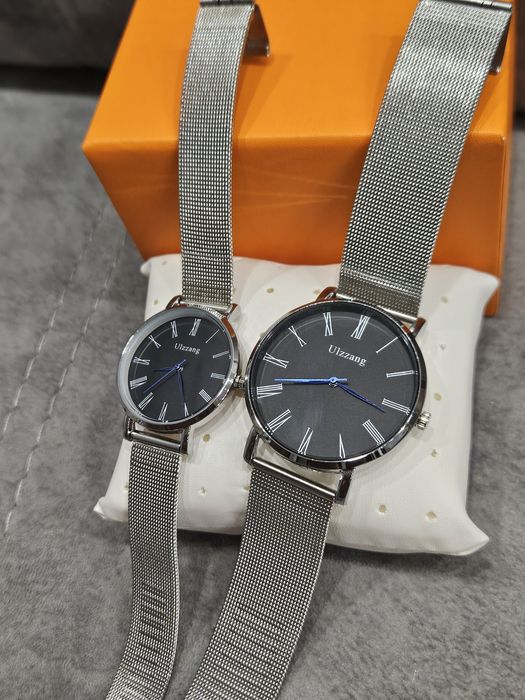 Продам парные наручные часы