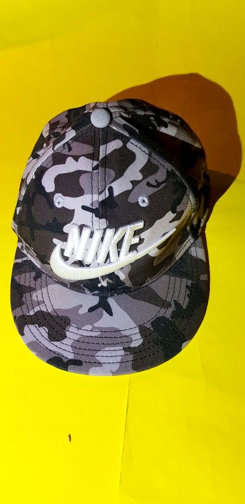 Шапки  NIKE Dri fit