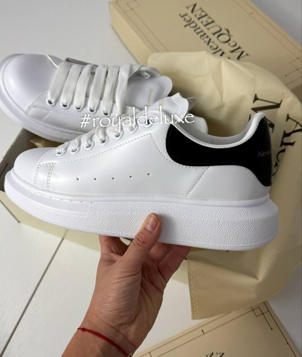 Alexander Mcqueen