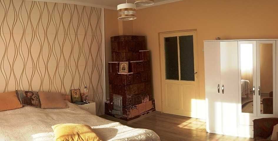 Casa si teren in localitatea Iazu, jud Ialomita