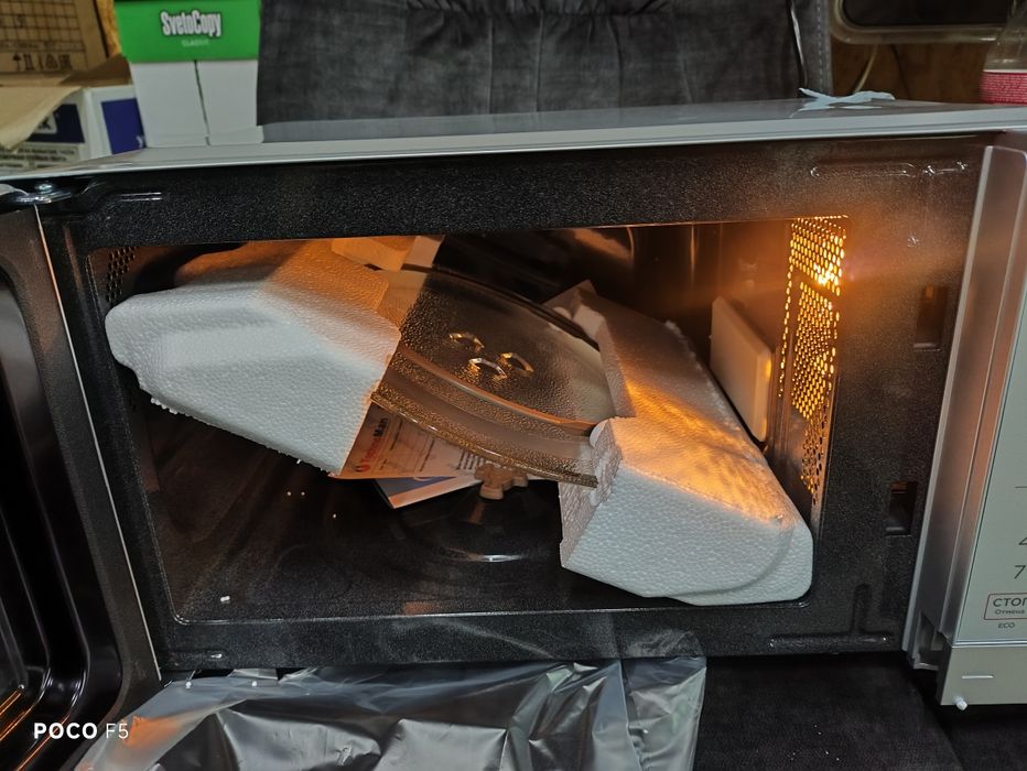 Микроволновка Мидеа