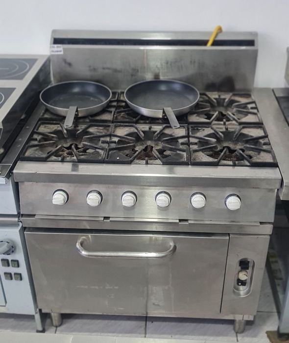 Производственная газовая плита на 6 комфорок