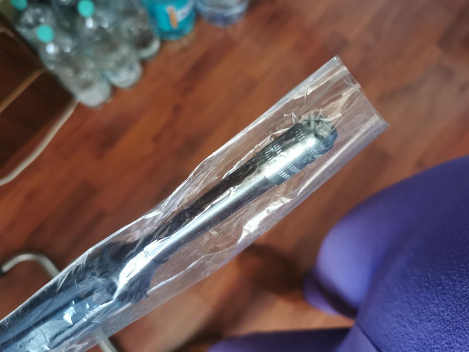 Umbrele noi, nefolosite