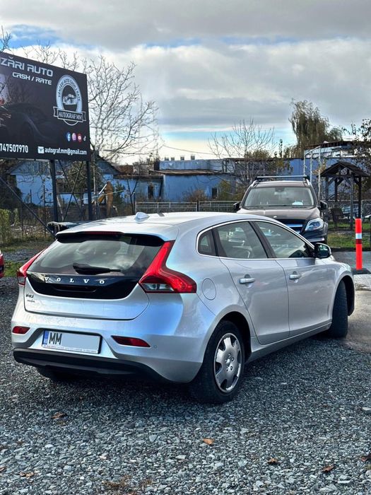 Volvo V40 D2 2014