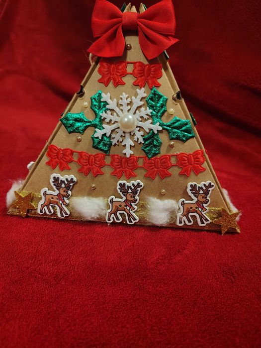 Коледна кутия ръчно изработена