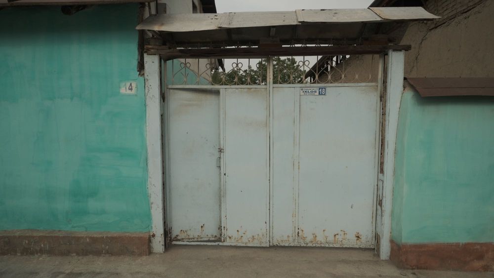 Ховли Уй сотилади! Ойим Ихлос кучаси