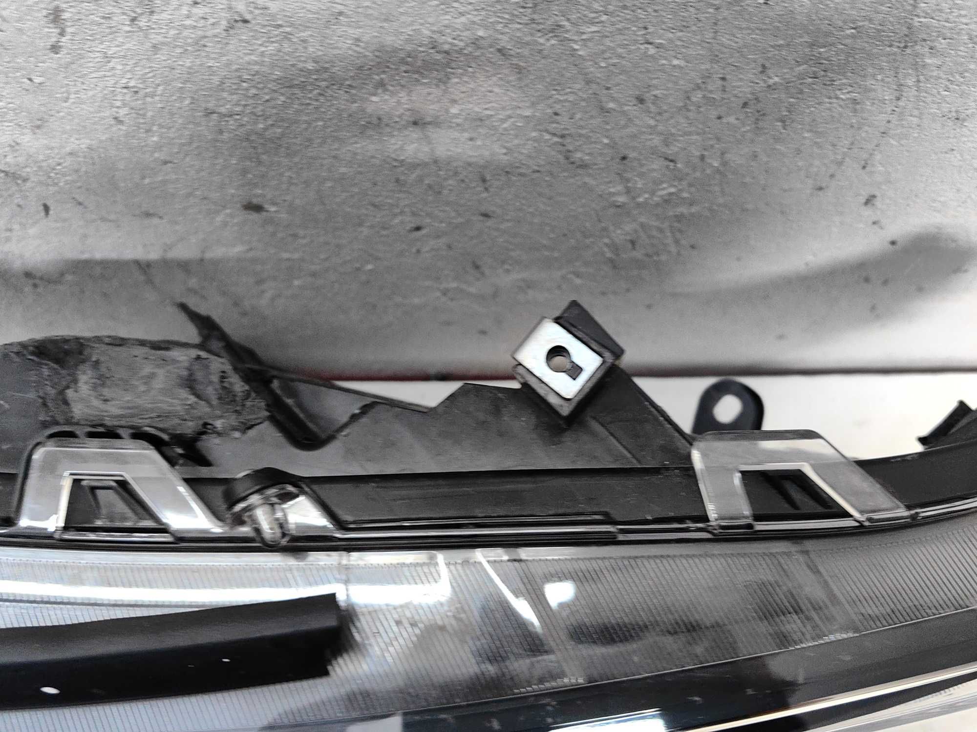 Оригинален фар Тойота Рав 4  Toyota Rav 4 Full Led