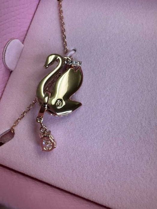 Lănțișor Swarovski Swan / Lebădă - nou, în cutie