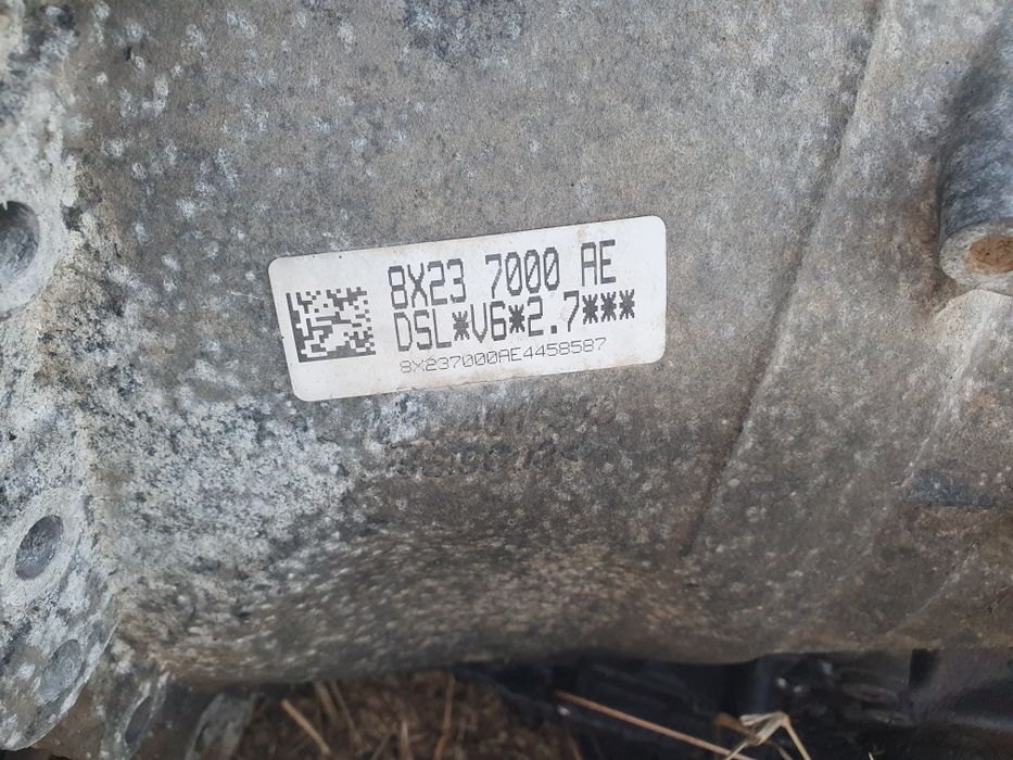 Cutie viteze jaguar xf 2.7