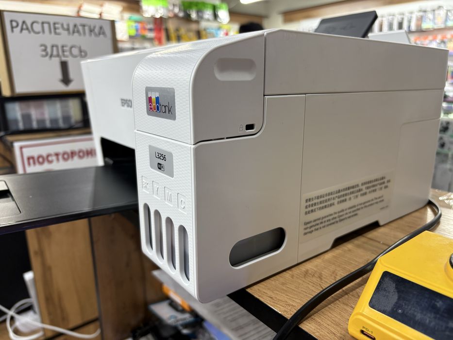 Epson принтер L3256 продаю
