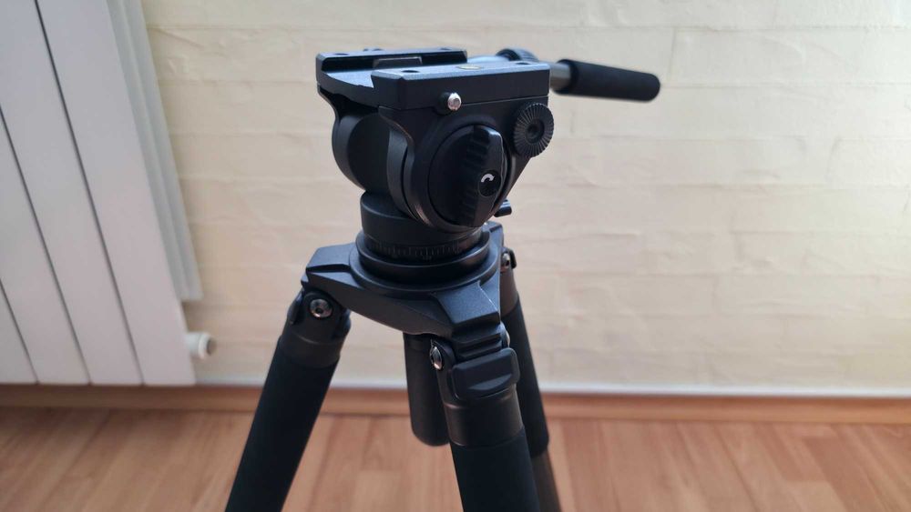 Trepied JACKALL Giant V1