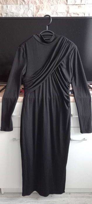 Рокля за красивата жена