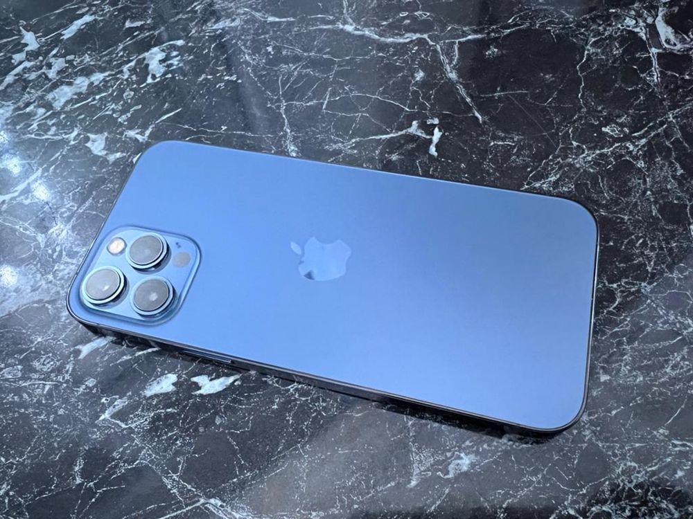 Iphone 12 pro max 256 gb pacific blue в отличном состоянии