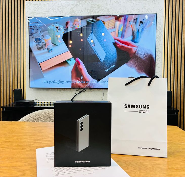 Samsung Z Fold6 256GB Silver Swadow Гаранция