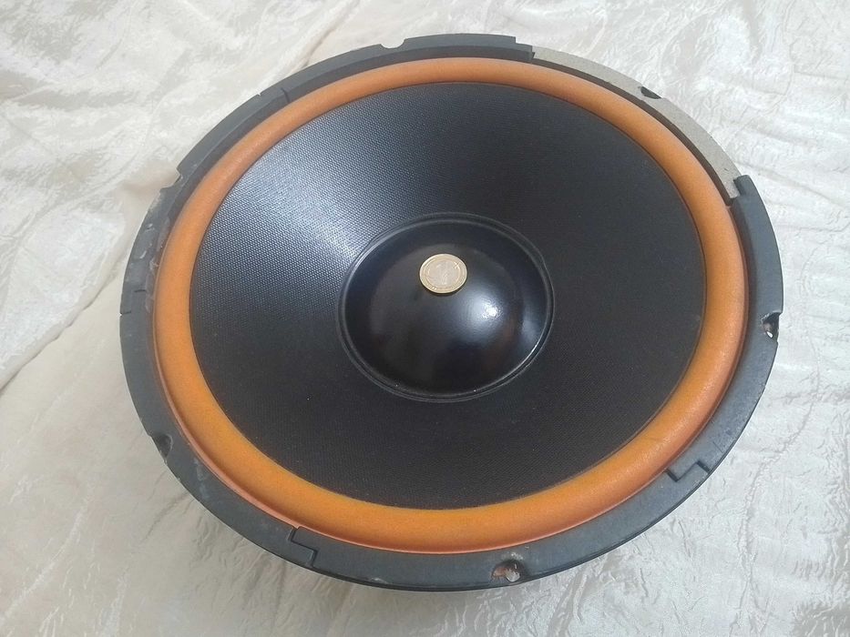 Чисто нов 15 инча говорител