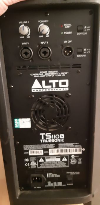 Vînd pereche de boxe alto