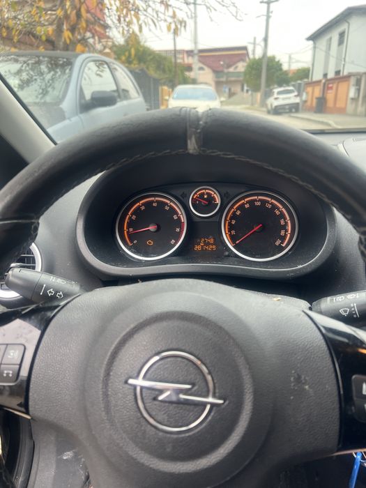 Vand opel corsa D 2008
