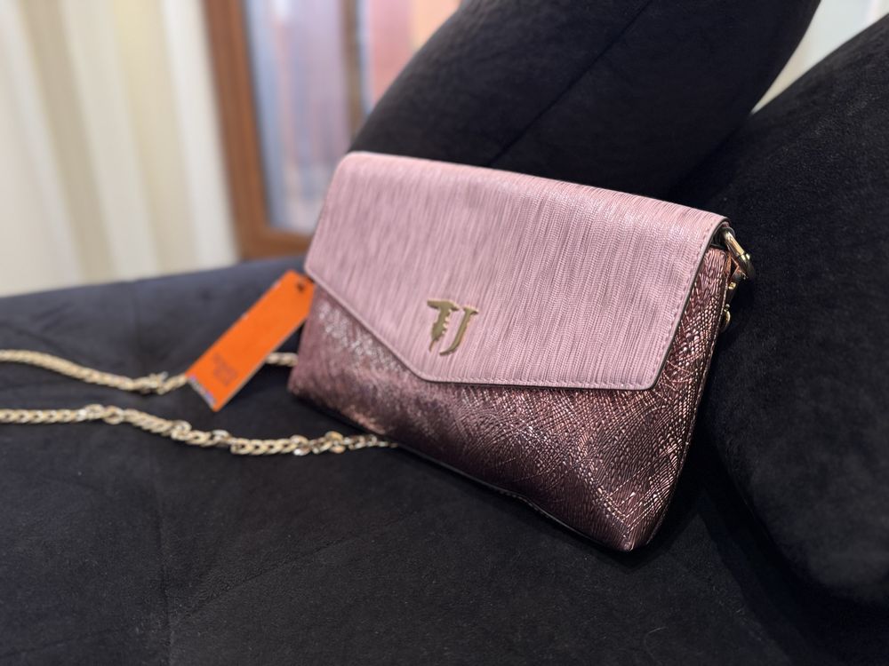Дамска розова чанта Trussardi