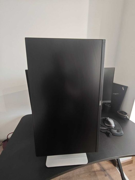 Монитор Dell 2715H