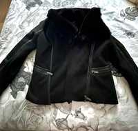 Черно късо палто от Mohito xs