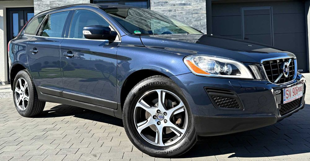 VOLVO XC60 2013 2.0D LUXURY 220000KM