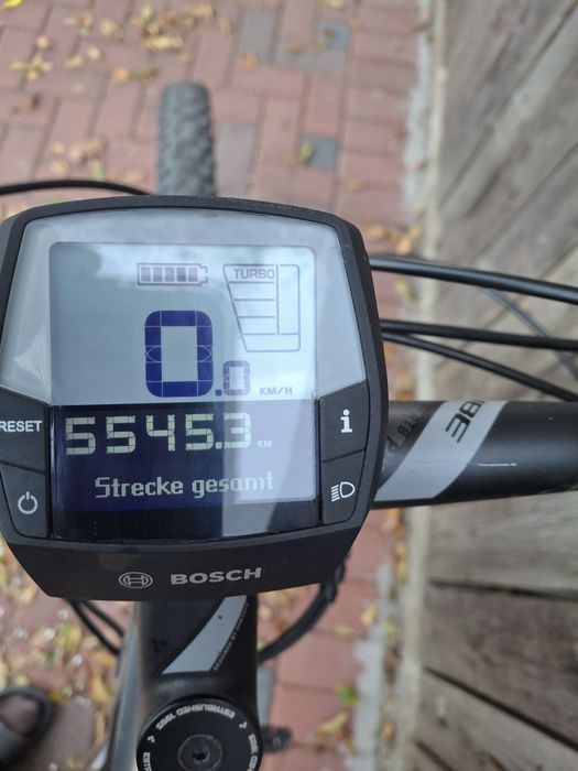 Bicicleta electrica Cube full suspension pe 29