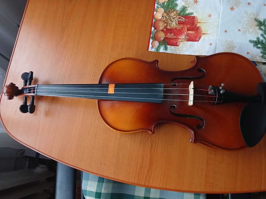 Vând Vioară ANTONI 4/4