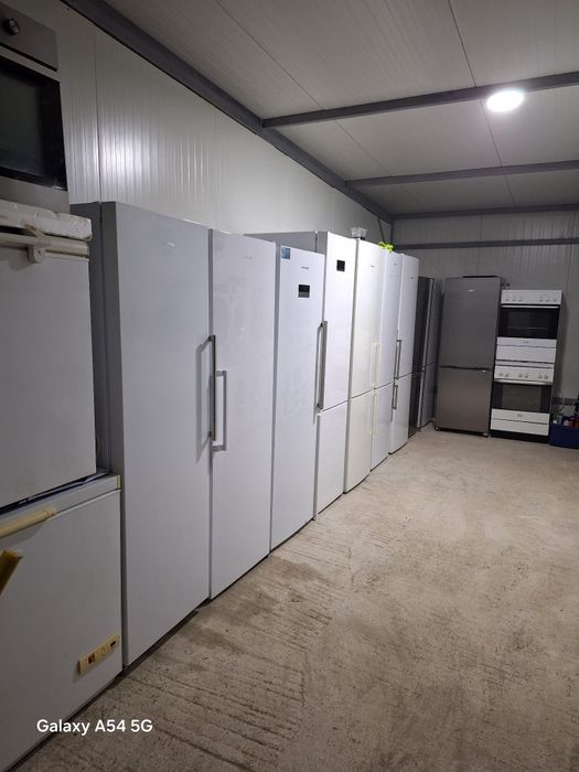 Frigider BOSCH 200cm