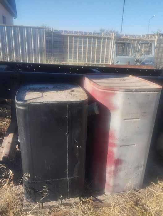 3 топливных бака,Камаз,Маз