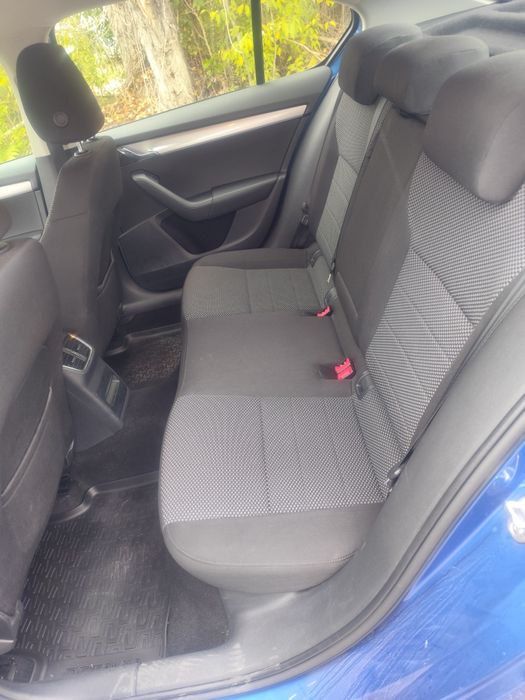 Шкода Октавия 1,6tdi 105kc.2013г.