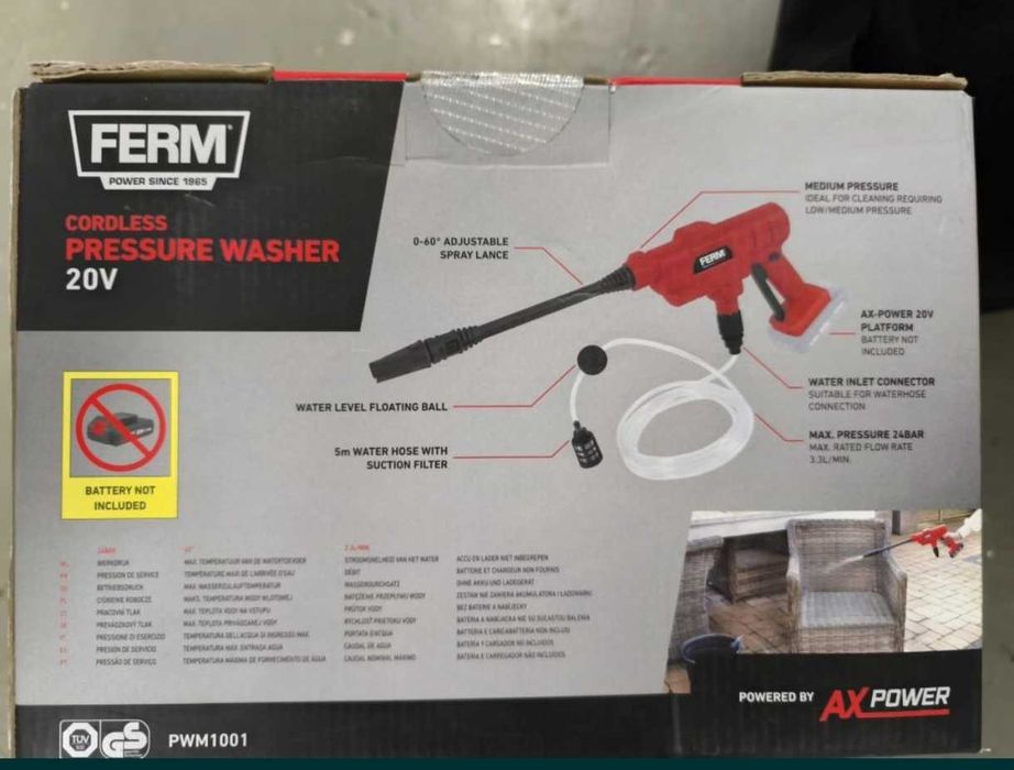 Aparat portabil de spălat cu presiune Ferm, produs SIGILAT