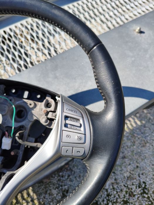 Волан за BMW F10/F11 и Nissan Qashqai