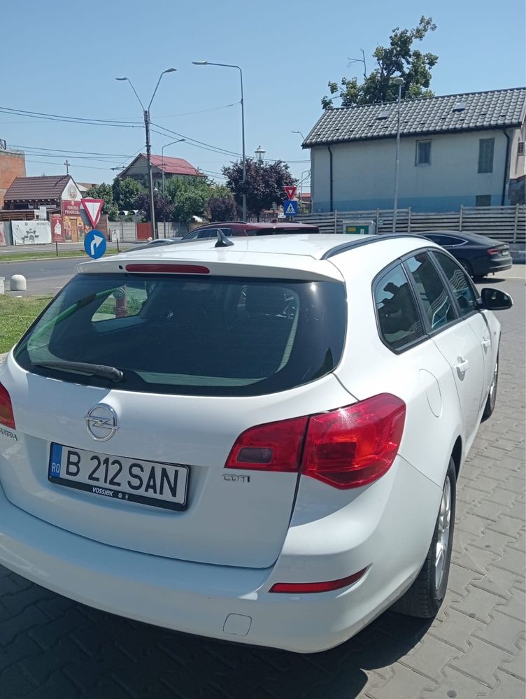 Opel Astra J, 2012, 1,7tdi , 110 cp