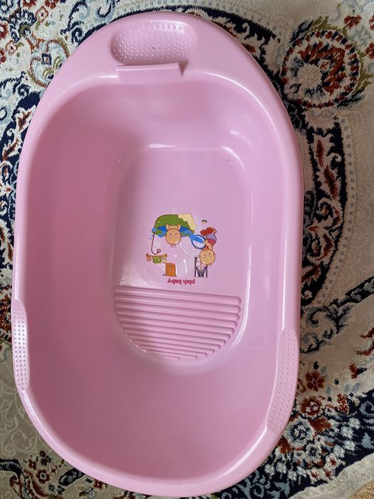 Ванночку  продам  срочно