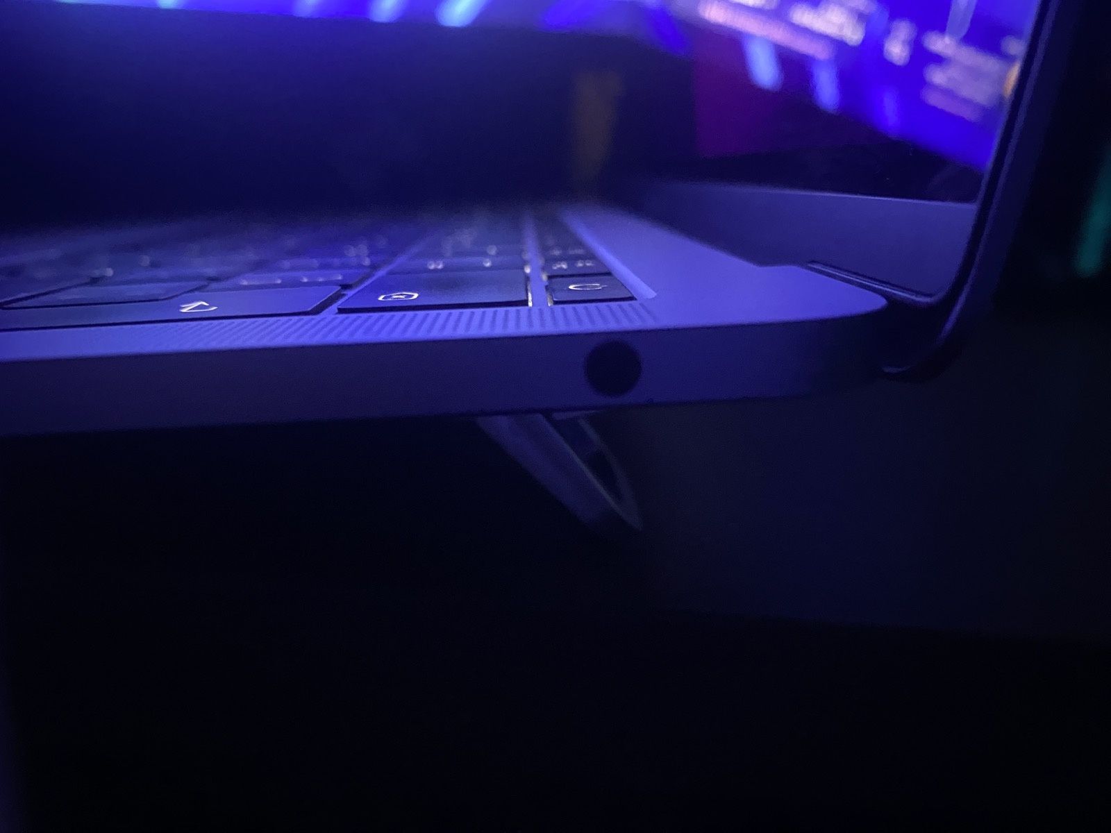 MacBook 13 Pro,лаптоп