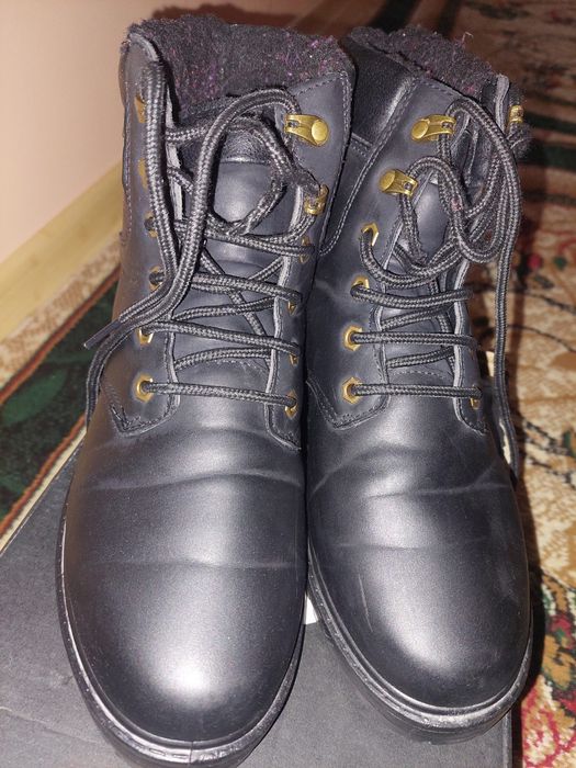 Bocanci piele sintetica