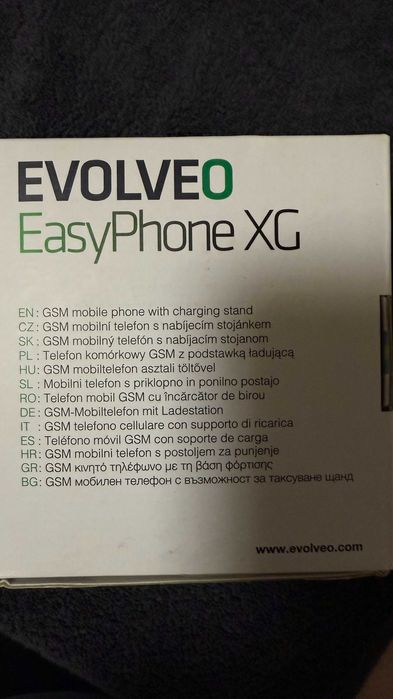 Telefon mobil seniori Evolveo XG Suedia