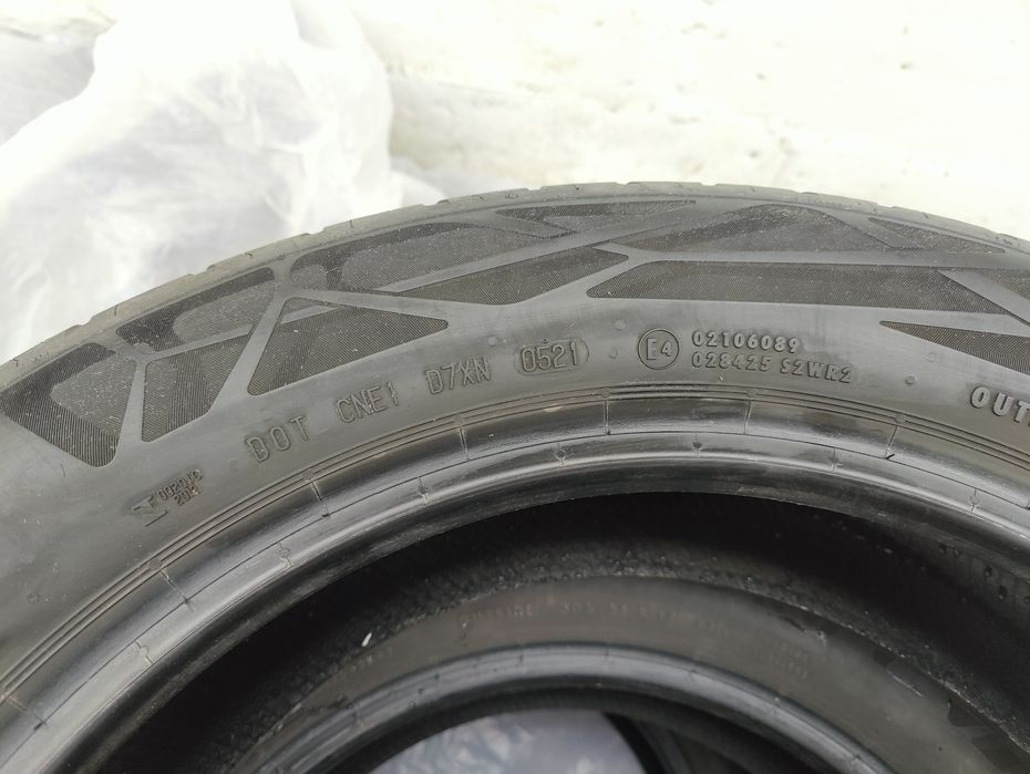 Vând 4 cauciucuri Continental EcoContact 6 - 205/55/R17